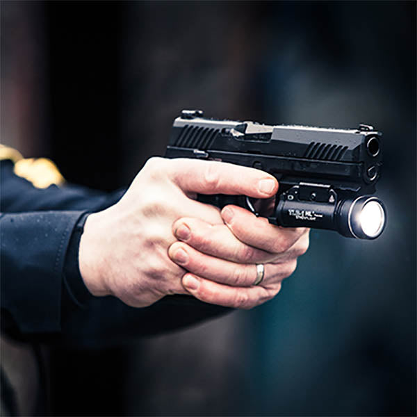 Taktische Waffenlampe TLR-1 HL, flak dark earth, 1'000 Lumen (inkl. Batterien)