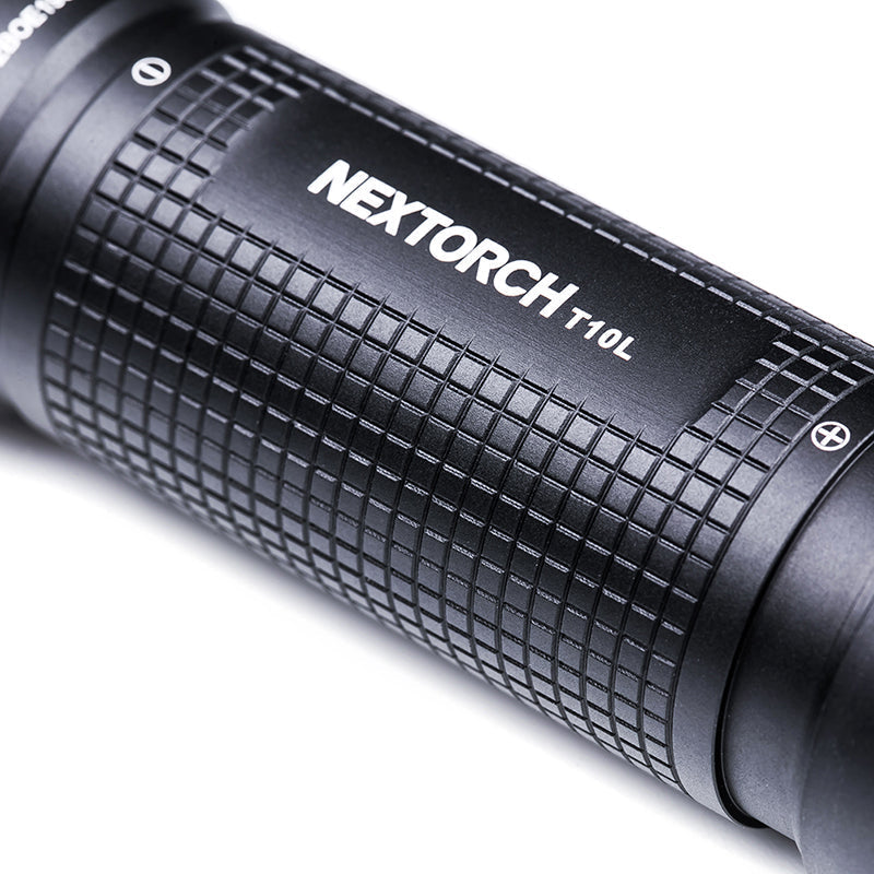 T10L 1400m Long-shot 21700 White-light-Flashlight