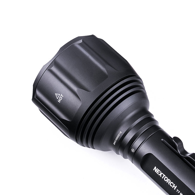 T7 MAX 1100 meters ultra long range LED hunting flashlight