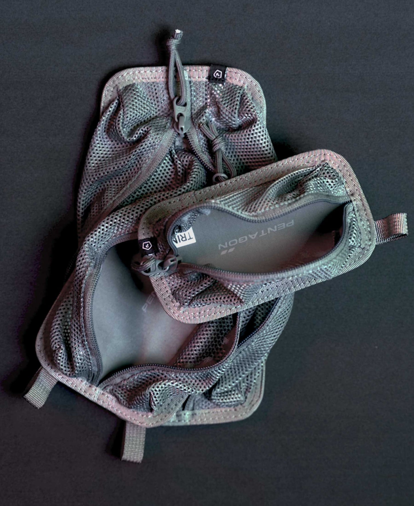 Trinity Mesh Triple Pouch, grey