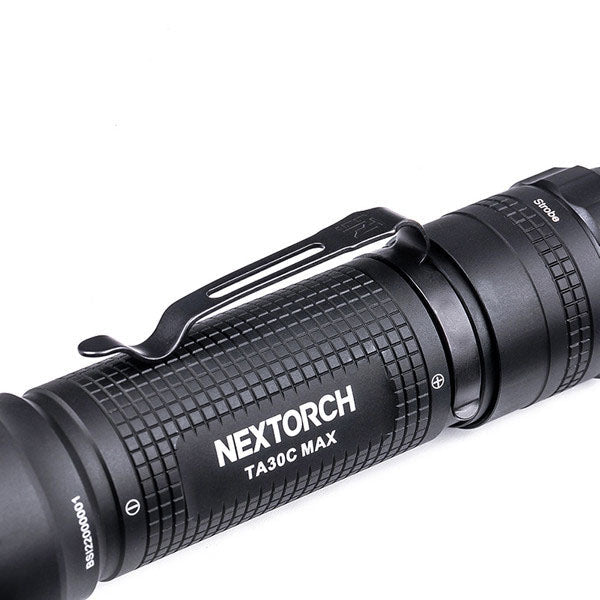 Taktische LED-Taschenlampe TA30C MAX, 3'000 Lumen (inkl. Akku)