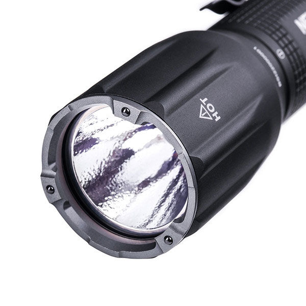 Taktische LED-Taschenlampe TA30C MAX, 3'000 Lumen (inkl. Akku)